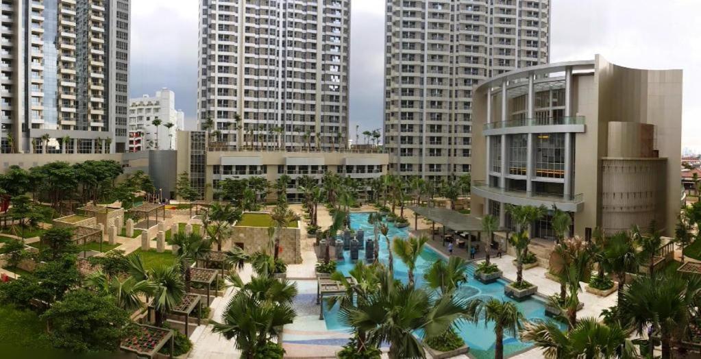 Homy 2 Bedroom Apartment Near Shopping Malls Джакарта Экстерьер фото